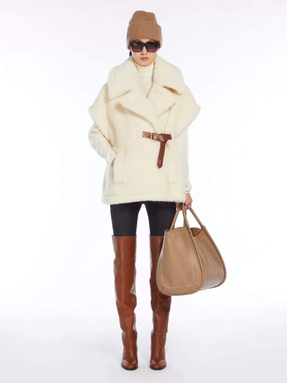 Capes*Max Mara Short cape in alpaca and wool Teddy fabric WHITE