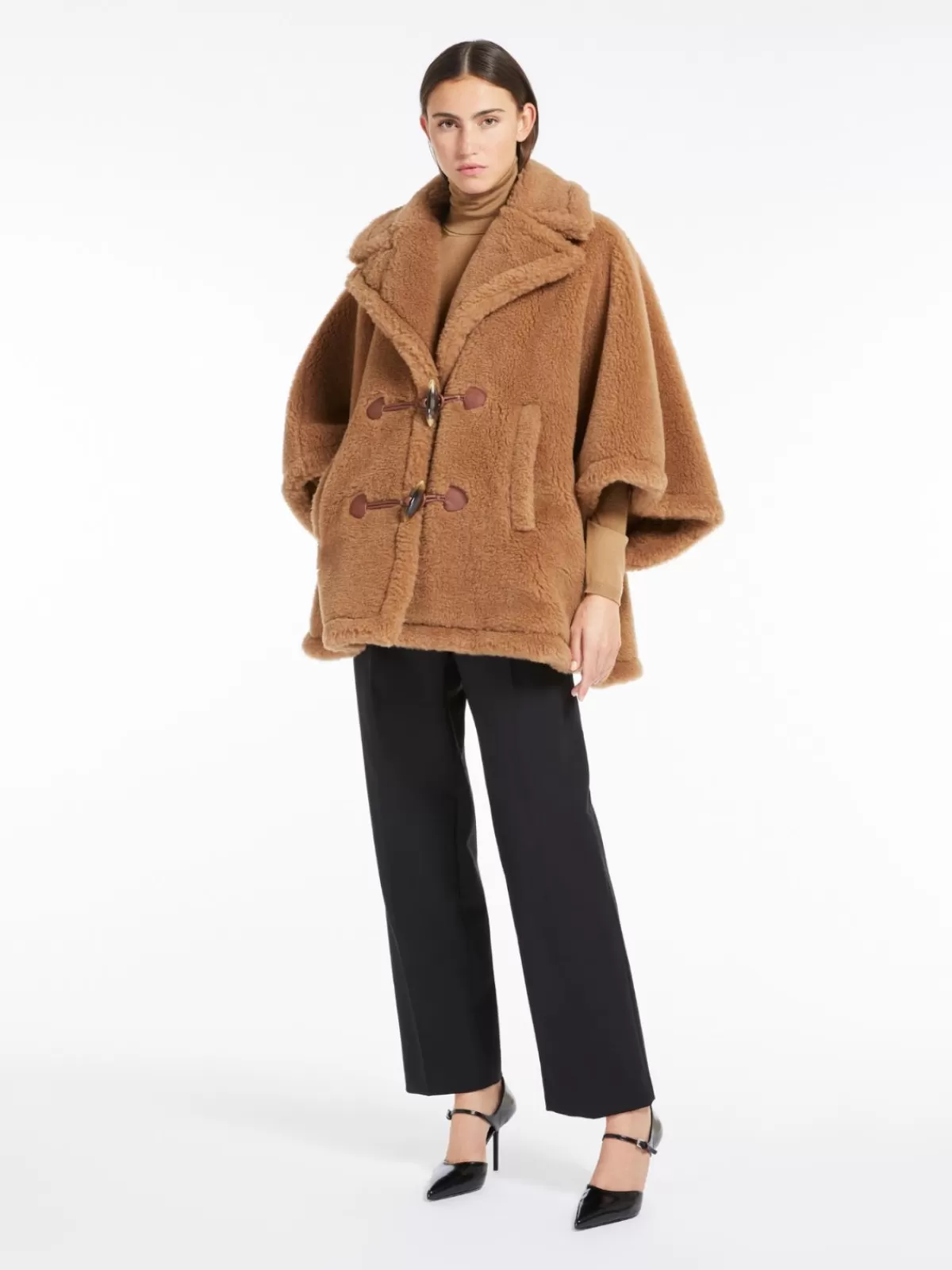 Capes*Max Mara Teddy fabric cape CAMEL