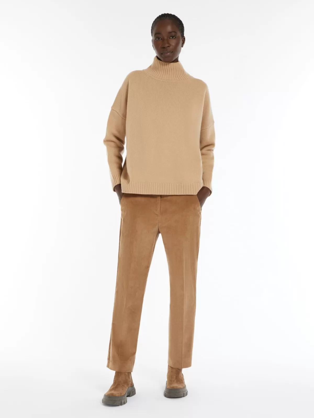 Knitwear*Max Mara Wool high-neck sweater CAMEL