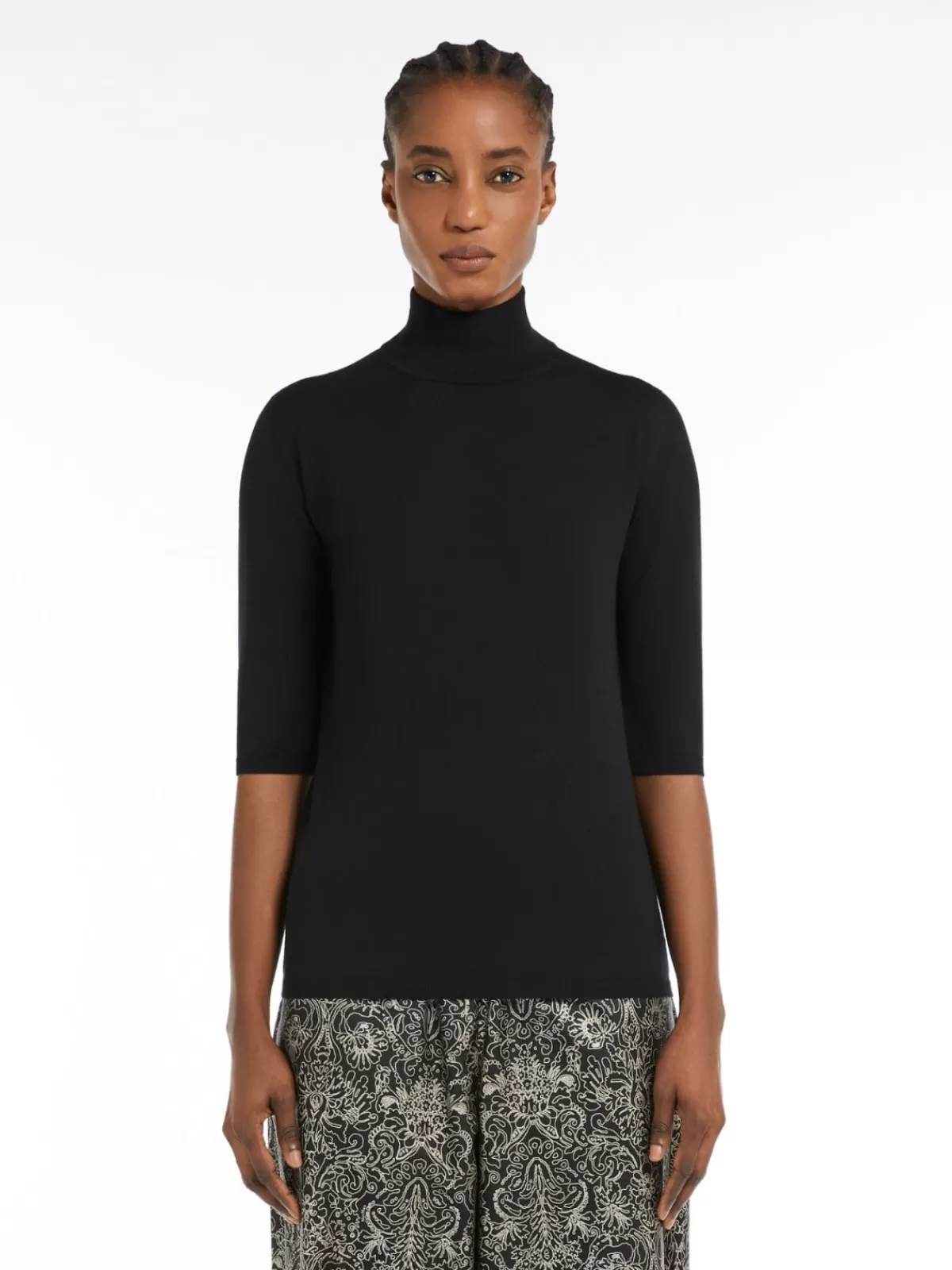 Knitwear*Max Mara Wool knit turtleneck jumper BLACK